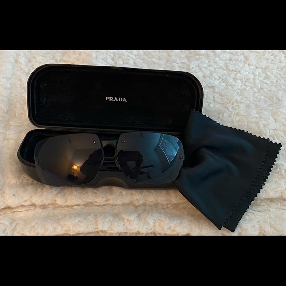 PRADA lightweight aviators in black, 0S, never worn main image 4